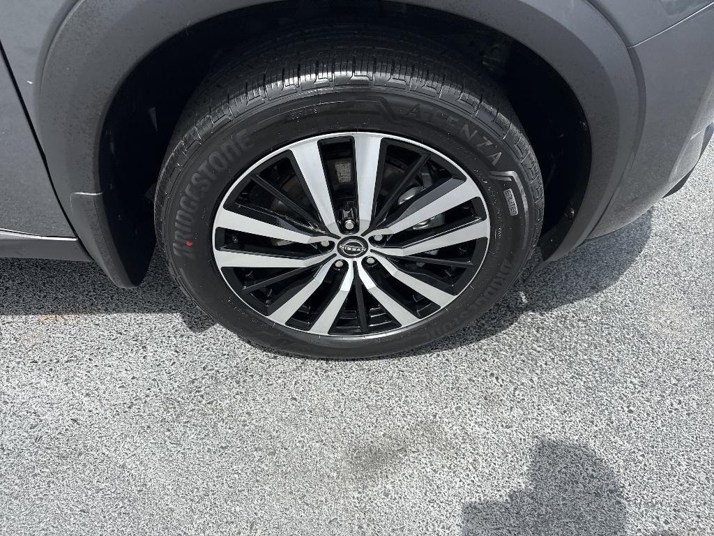 used 2024 Nissan Pathfinder car, priced at $47,888