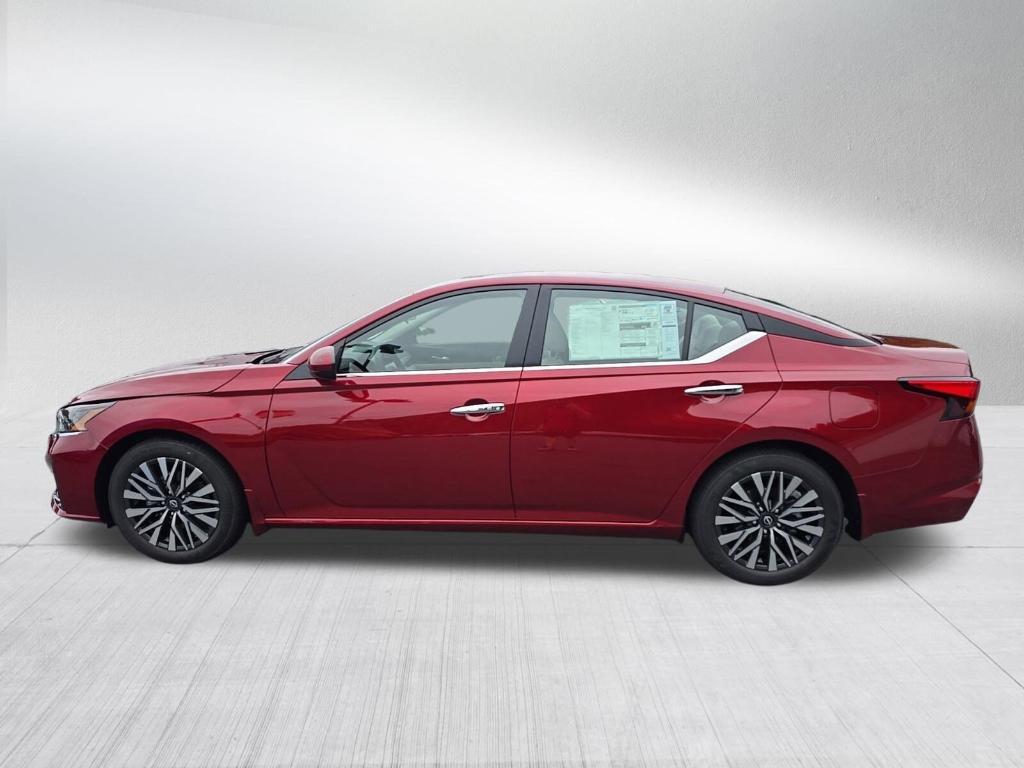 new 2025 Nissan Altima car, priced at $28,882