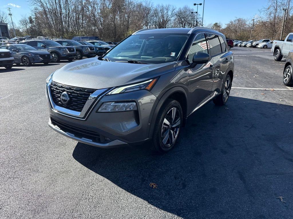 used 2022 Nissan Rogue car, priced at $18,988