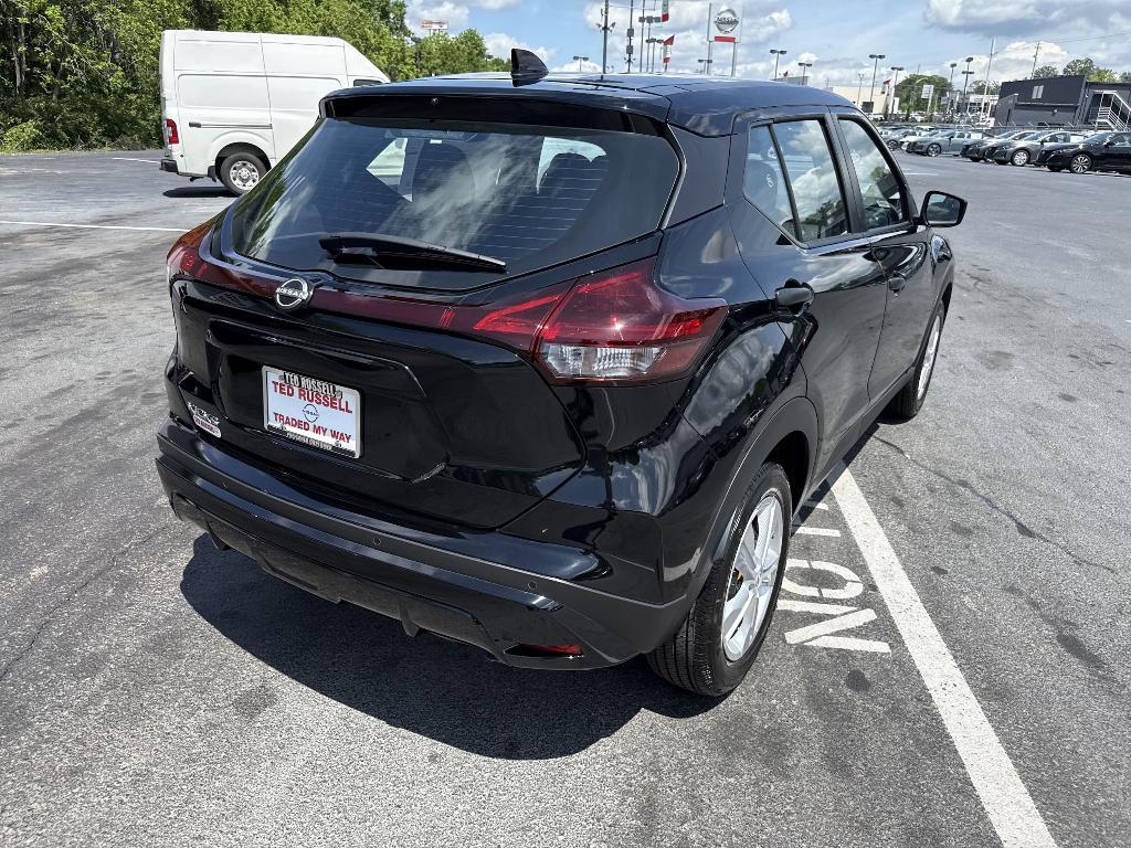 new 2025 Nissan Kicks Play car, priced at $22,636