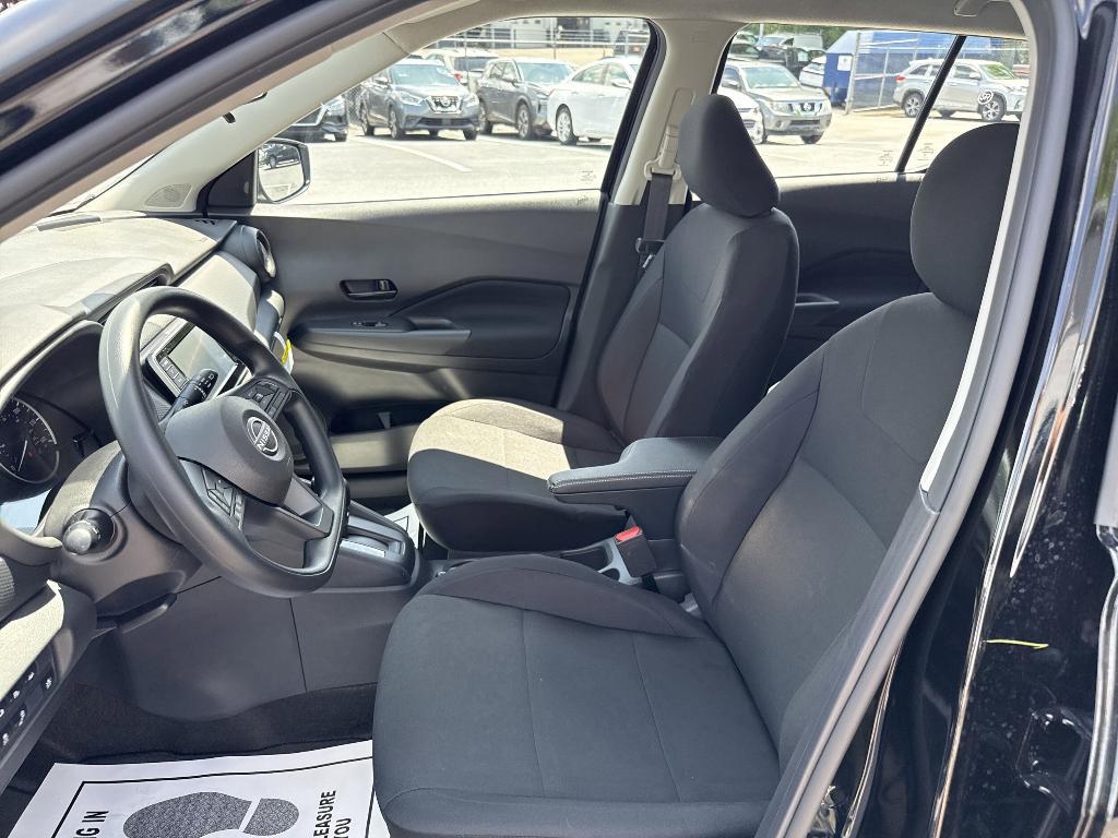 new 2025 Nissan Kicks Play car, priced at $22,636
