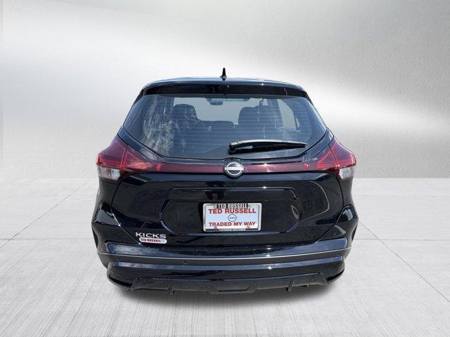 new 2025 Nissan Kicks Play car, priced at $22,636
