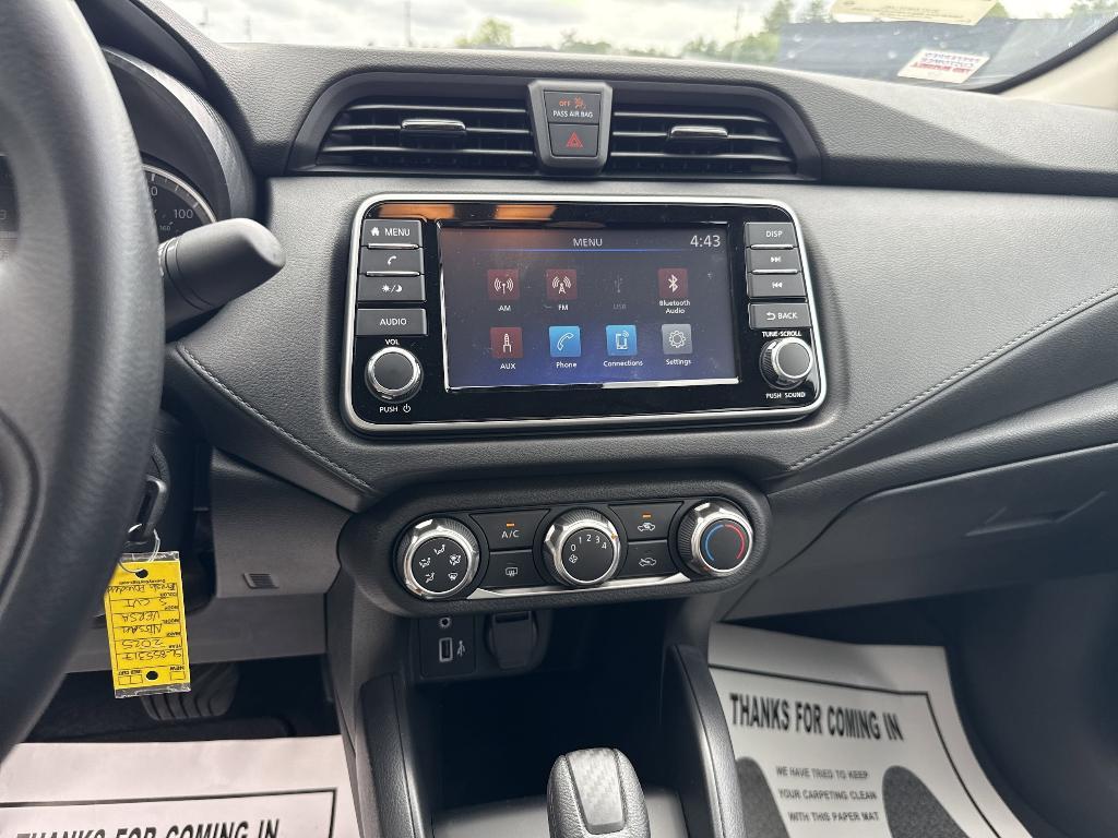 new 2025 Nissan Versa car, priced at $21,316