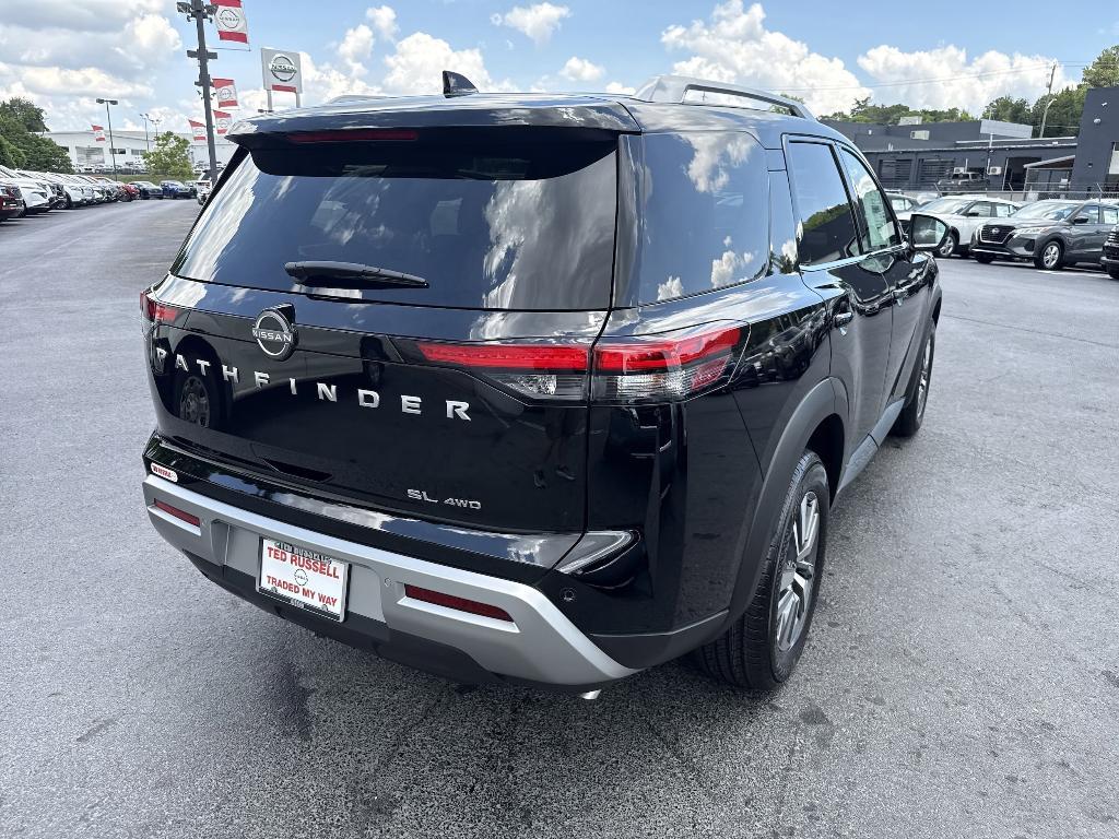 new 2025 Nissan Pathfinder car, priced at $42,617