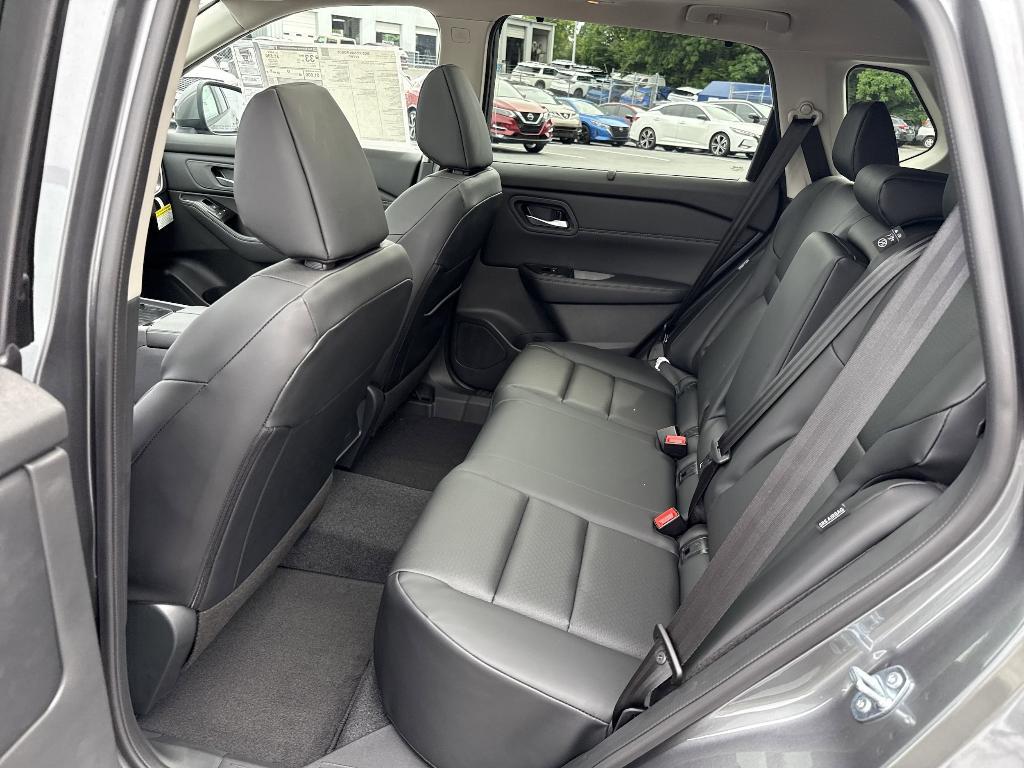 new 2025 Nissan Frontier car, priced at $44,872