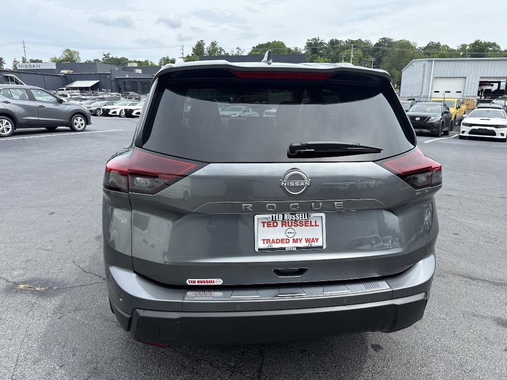 new 2025 Nissan Frontier car, priced at $44,872