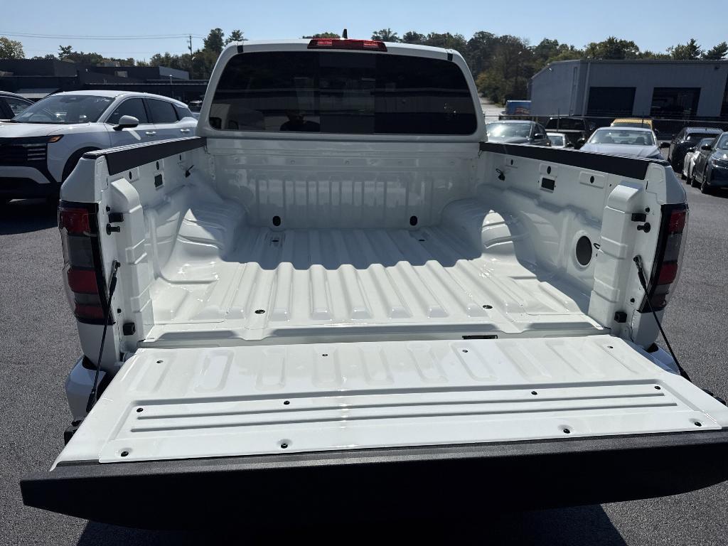 new 2026 Nissan Frontier car, priced at $40,196