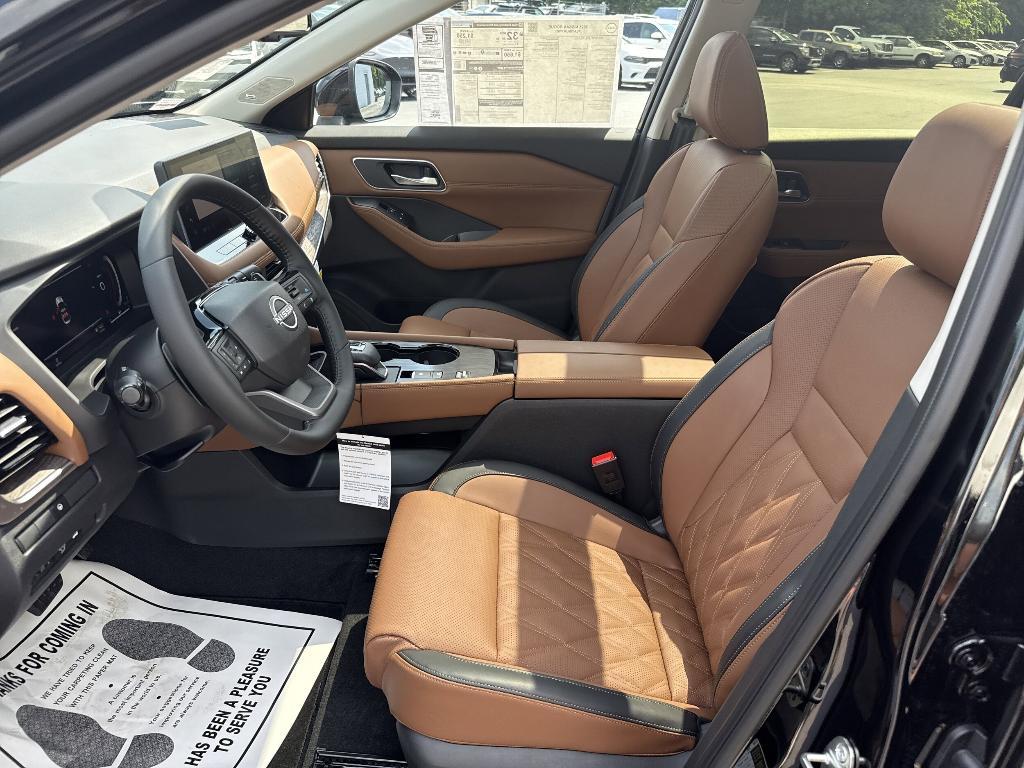 new 2025 Nissan Rogue car, priced at $39,108