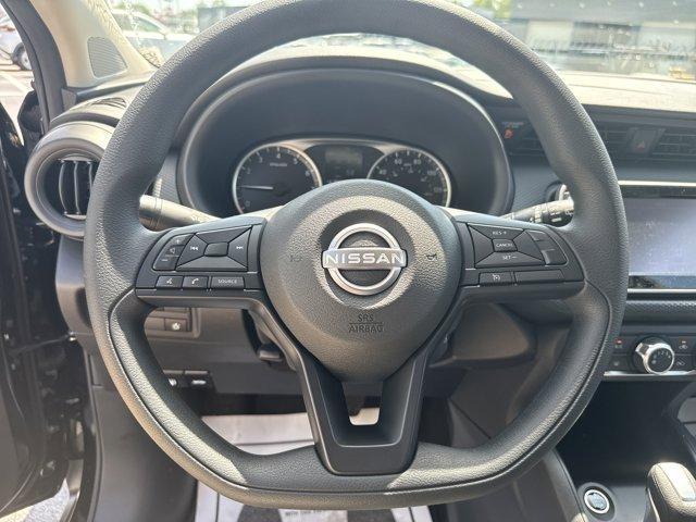 new 2025 Nissan Kicks Play car, priced at $22,858