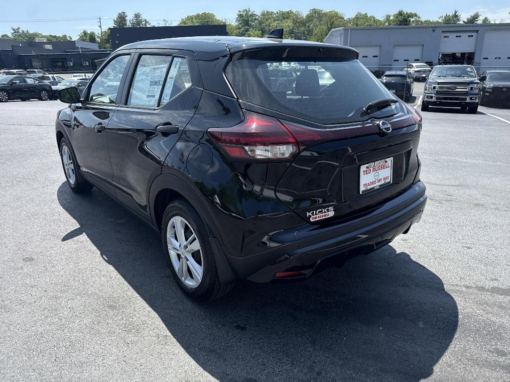 new 2025 Nissan Kicks Play car, priced at $22,858