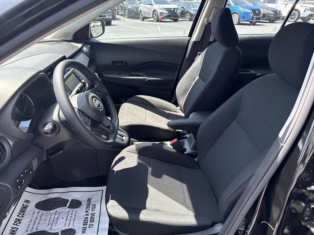 new 2025 Nissan Kicks Play car, priced at $22,858