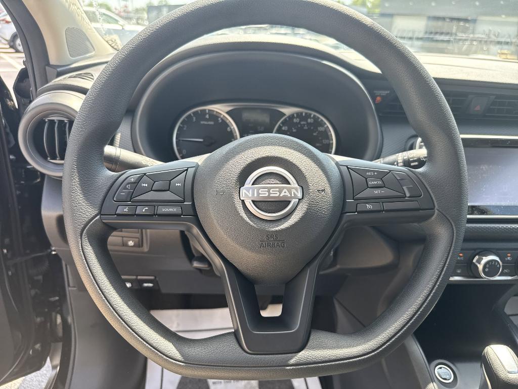 new 2025 Nissan Kicks Play car, priced at $22,858
