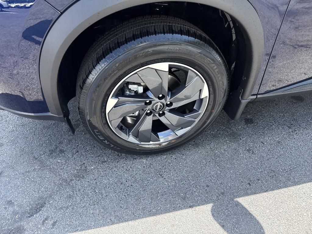 new 2025 Nissan Rogue car, priced at $32,024