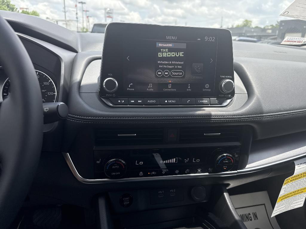 new 2025 Nissan Rogue car, priced at $31,946