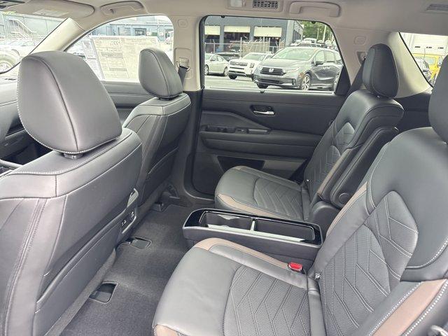 new 2025 Nissan Pathfinder car, priced at $48,799