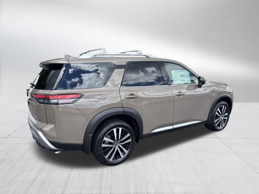 new 2025 Nissan Pathfinder car, priced at $51,142