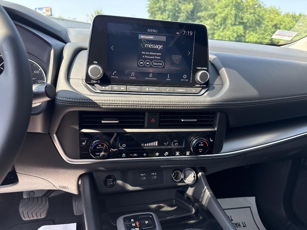 new 2025 Nissan Rogue car, priced at $32,024