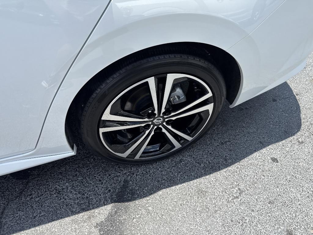 used 2022 Nissan Sentra car, priced at $23,988