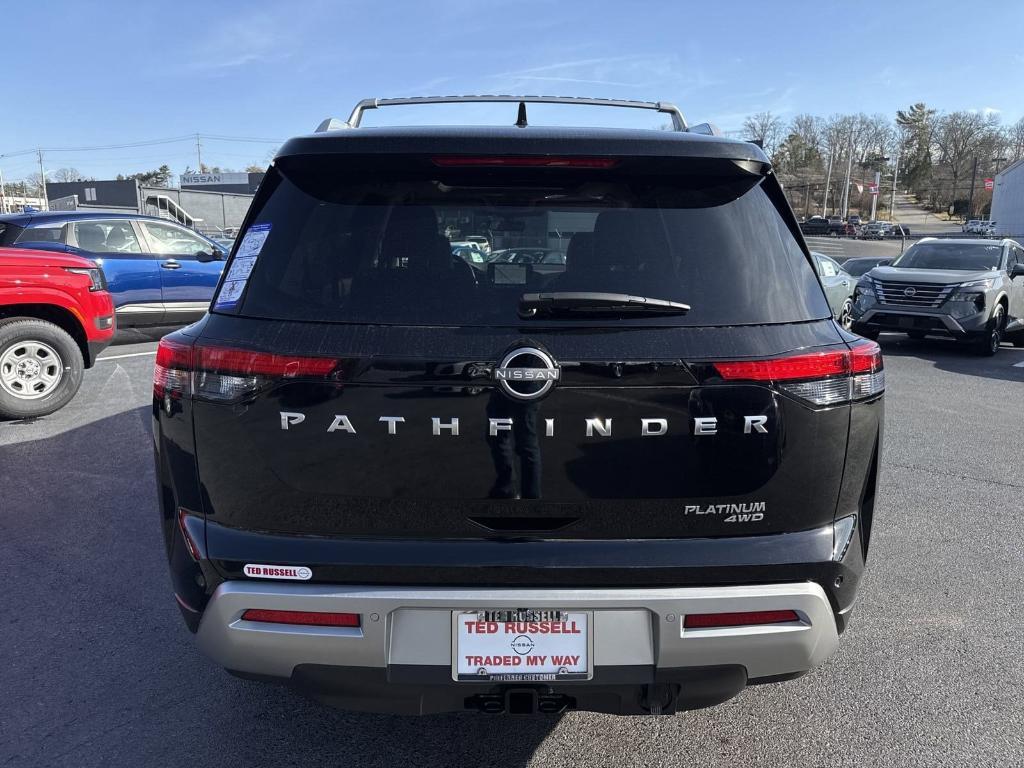 new 2025 Nissan Pathfinder car, priced at $51,211