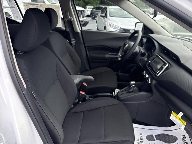 new 2025 Nissan Kicks Play car, priced at $22,935