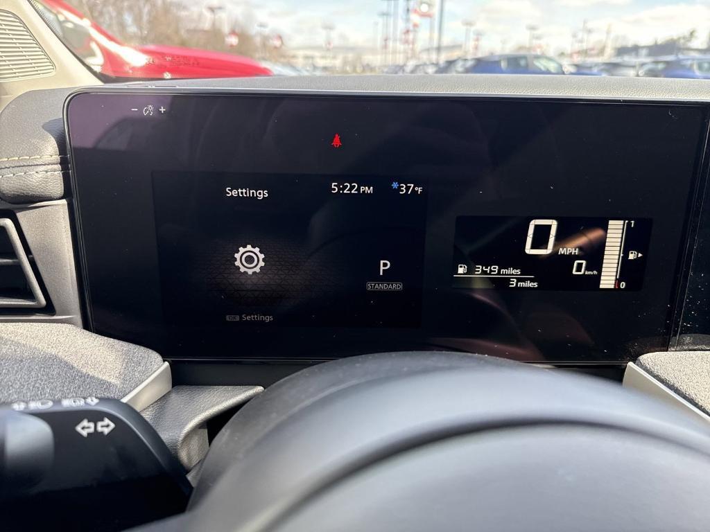 new 2025 Nissan Kicks car, priced at $26,547