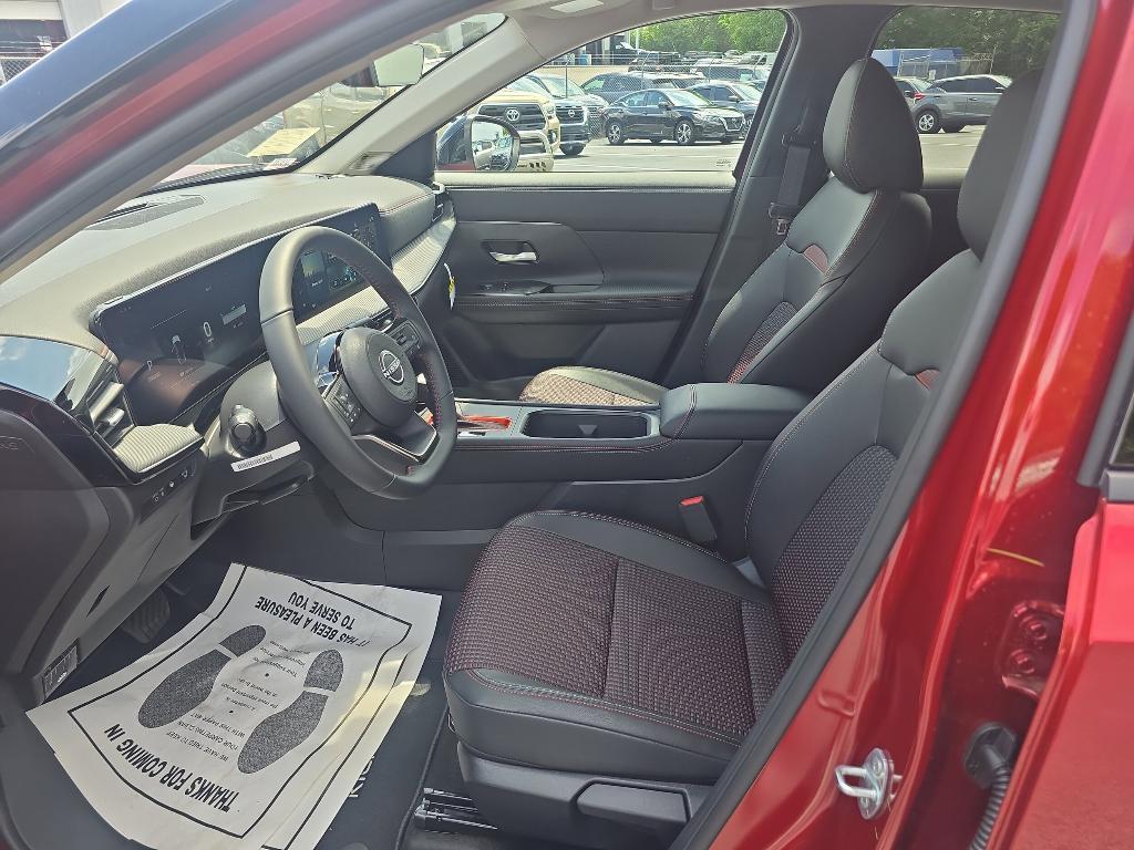 new 2025 Nissan Kicks car, priced at $28,271