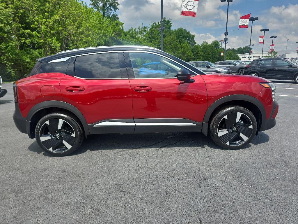 new 2025 Nissan Kicks car, priced at $28,271