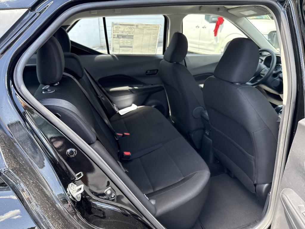 new 2025 Nissan Kicks Play car, priced at $22,858