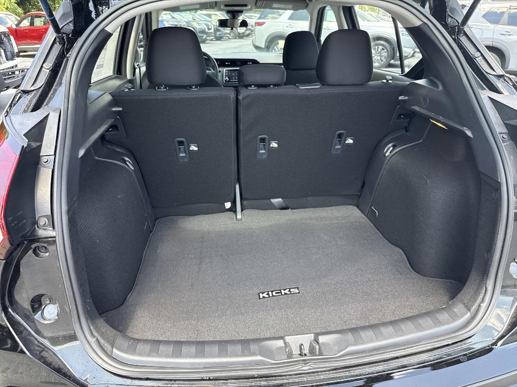 new 2025 Nissan Kicks Play car, priced at $22,858