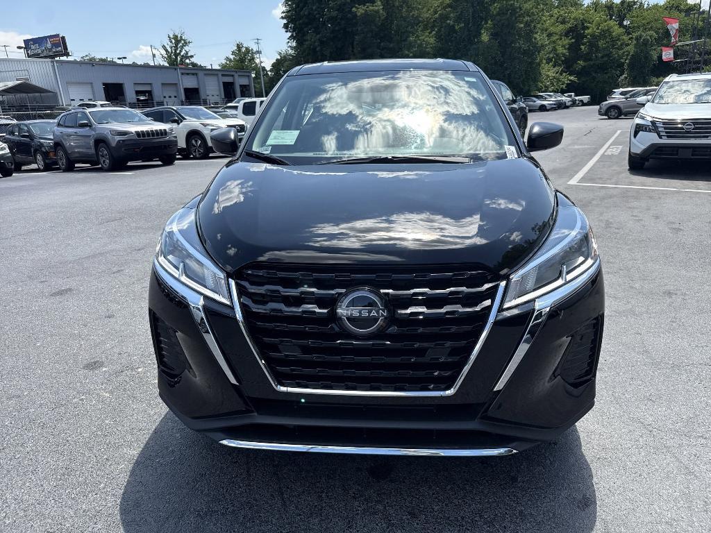 new 2025 Nissan Kicks Play car, priced at $22,858