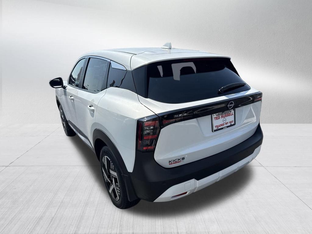 new 2025 Nissan Kicks car, priced at $25,055