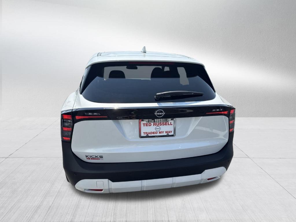 new 2025 Nissan Kicks car, priced at $25,055