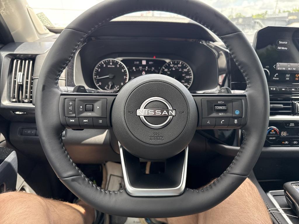 new 2025 Nissan Pathfinder car, priced at $47,365