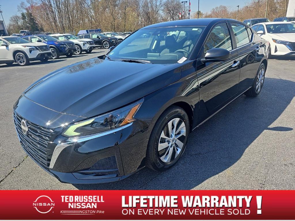 new 2025 Nissan Altima car, priced at $26,614