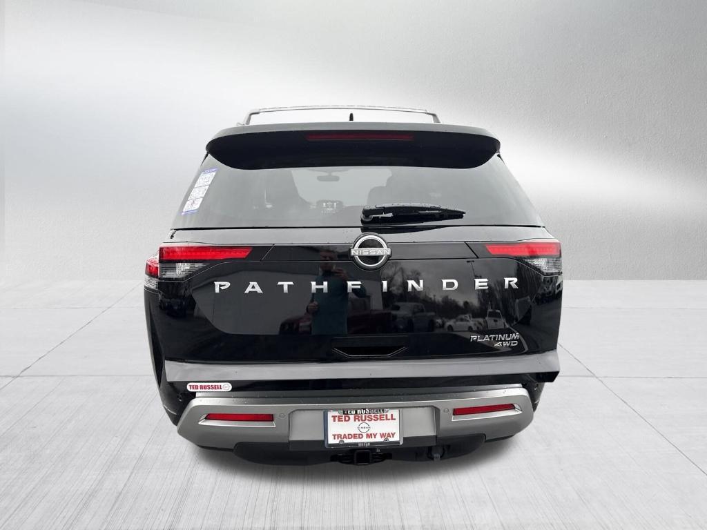 new 2025 Nissan Pathfinder car, priced at $49,633