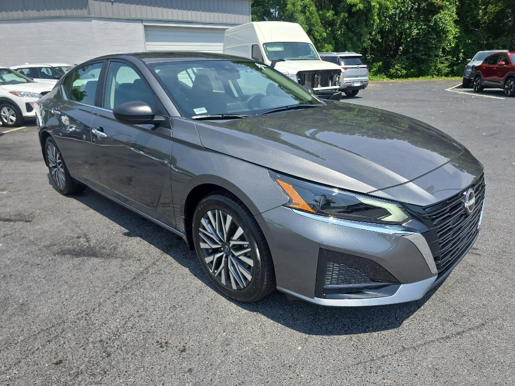 new 2025 Nissan Altima car, priced at $27,511