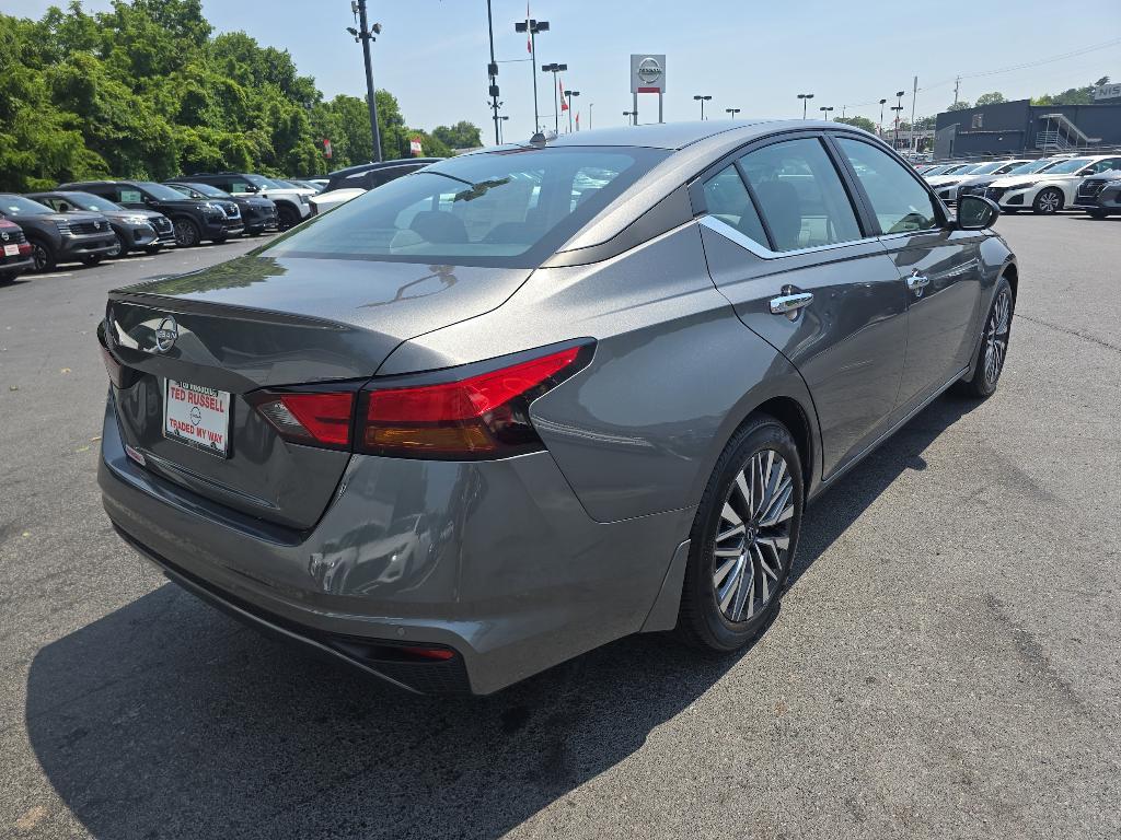 new 2025 Nissan Altima car, priced at $27,511