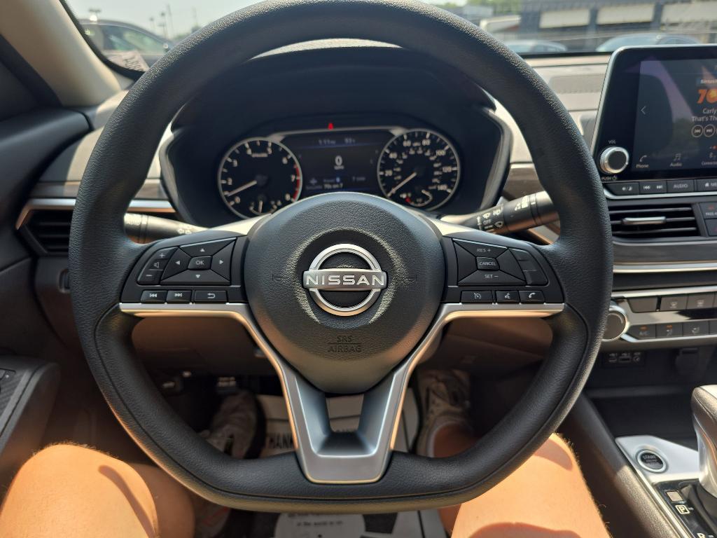 new 2025 Nissan Altima car, priced at $27,511