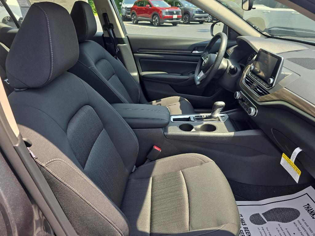 new 2025 Nissan Altima car, priced at $27,511