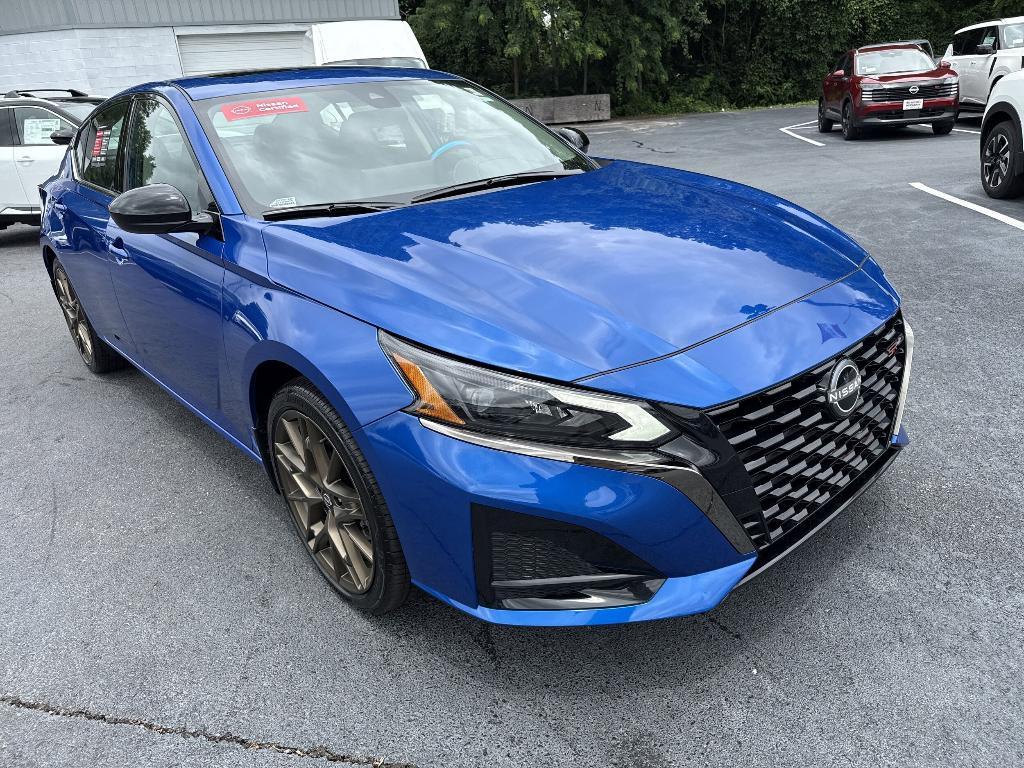 used 2025 Nissan Altima car, priced at $34,888