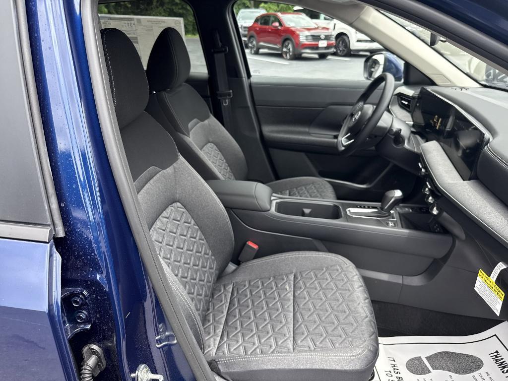 new 2025 Nissan Kicks car, priced at $24,657