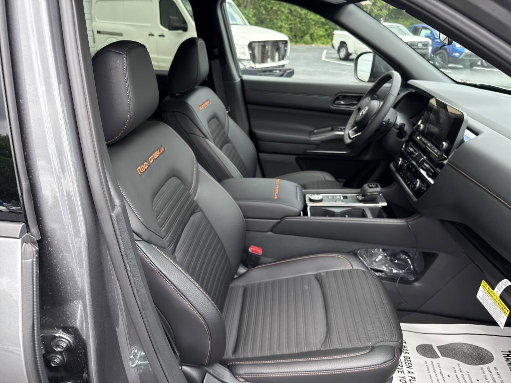 new 2025 Nissan Pathfinder car, priced at $43,883