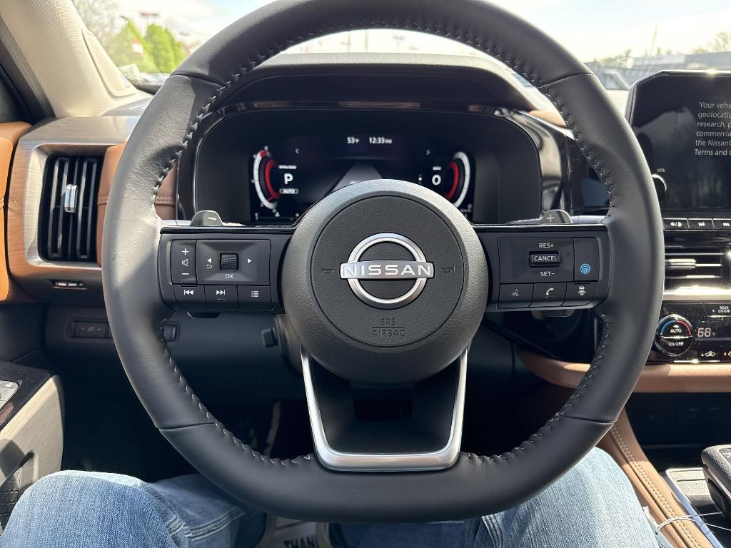 new 2025 Nissan Pathfinder car, priced at $51,253