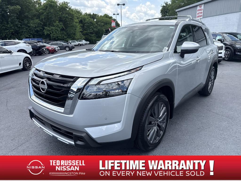 new 2025 Nissan Pathfinder car, priced at $46,250