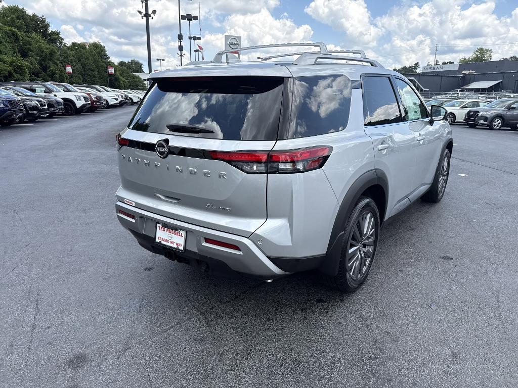 new 2025 Nissan Pathfinder car, priced at $46,250