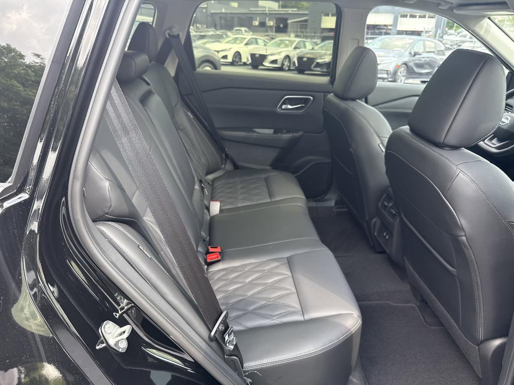 new 2025 Nissan Rogue car, priced at $39,108