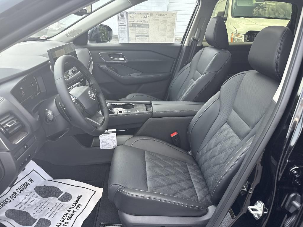 new 2025 Nissan Rogue car, priced at $39,108