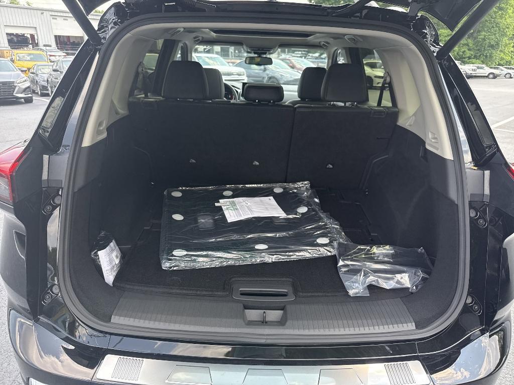 new 2025 Nissan Rogue car, priced at $39,108