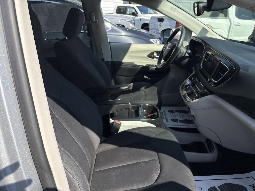 used 2018 Chrysler Pacifica car, priced at $16,988