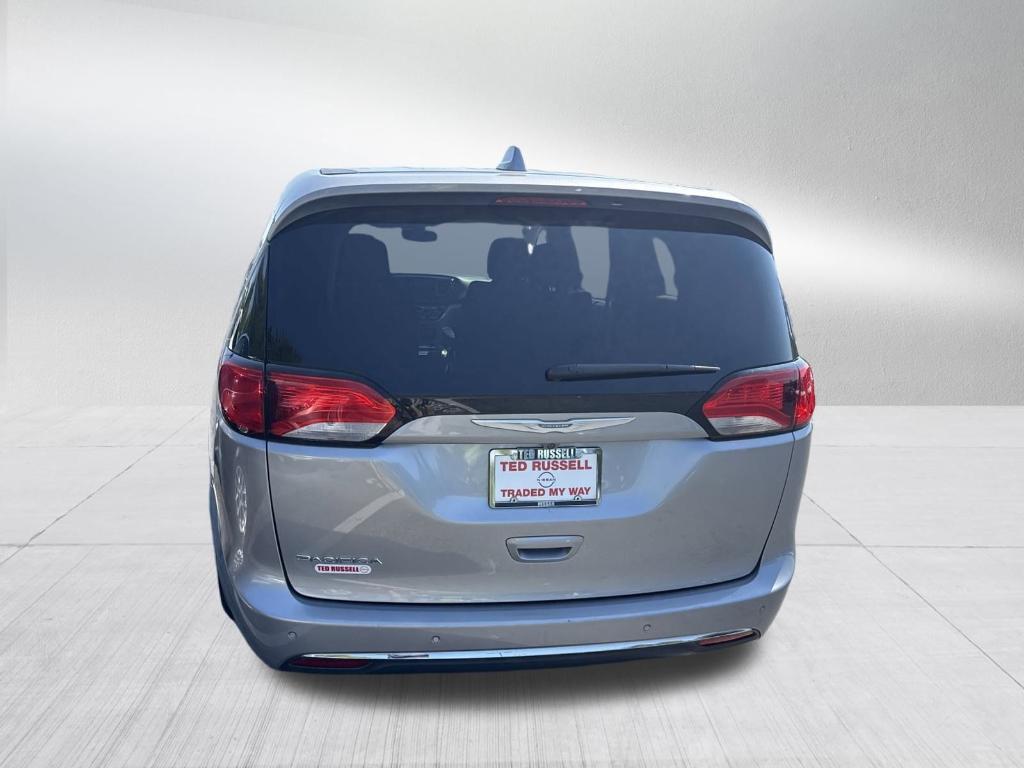 used 2018 Chrysler Pacifica car, priced at $16,988
